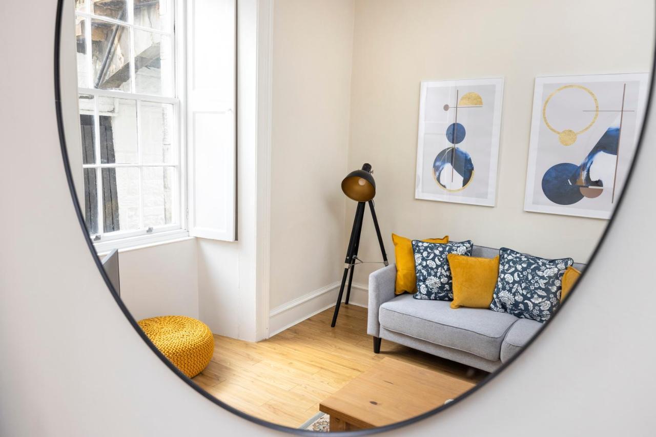 Joivy Chic Apartment Near Stockbridge Market 에든버러 외부 사진