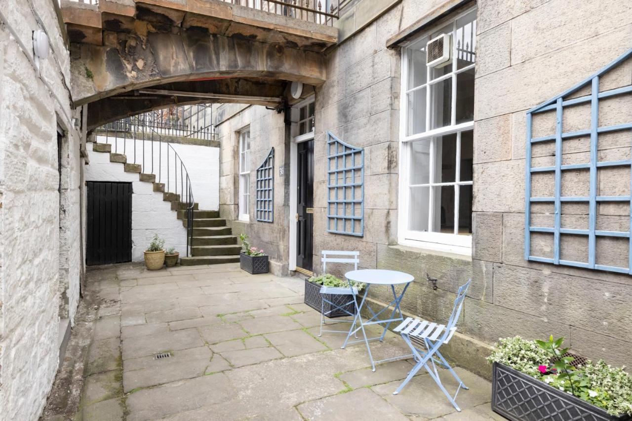 Joivy Chic Apartment Near Stockbridge Market 에든버러 외부 사진
