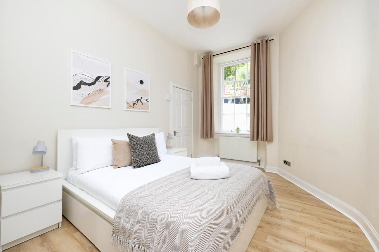 Joivy Chic Apartment Near Stockbridge Market 에든버러 외부 사진